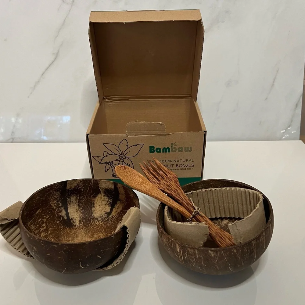 BAMBAW  COCONUT SET WITH WOODEN CUTLERY SET OF TWO WOODEN BOWLS